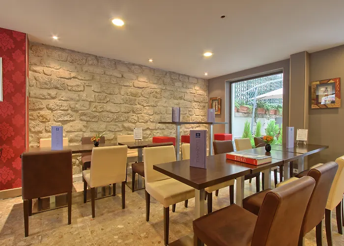 Hotel Timhotel Odessa Montparnasse Parigi