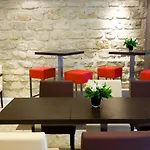 Timhotel Odessa Montparnasse 3*