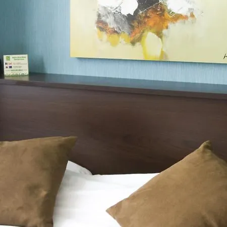 Timhotel Odessa Montparnasse 3*