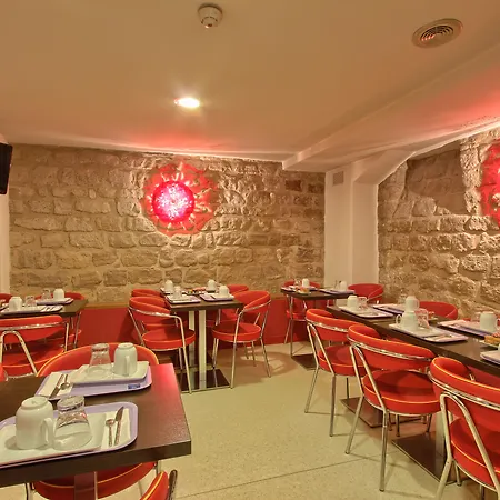 Timhotel Odessa Montparnasse Hotel