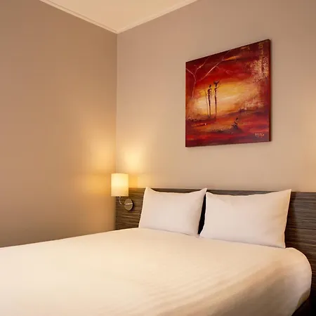 Timhotel Odessa Montparnasse Parigi