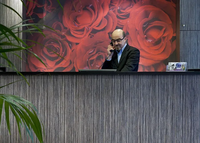 Timhotel Odessa Montparnasse 3*