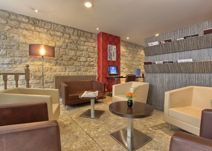 Timhotel Odessa Montparnasse 3*
