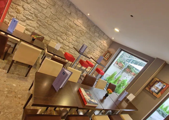 Timhotel Odessa Montparnasse Hotel 3*